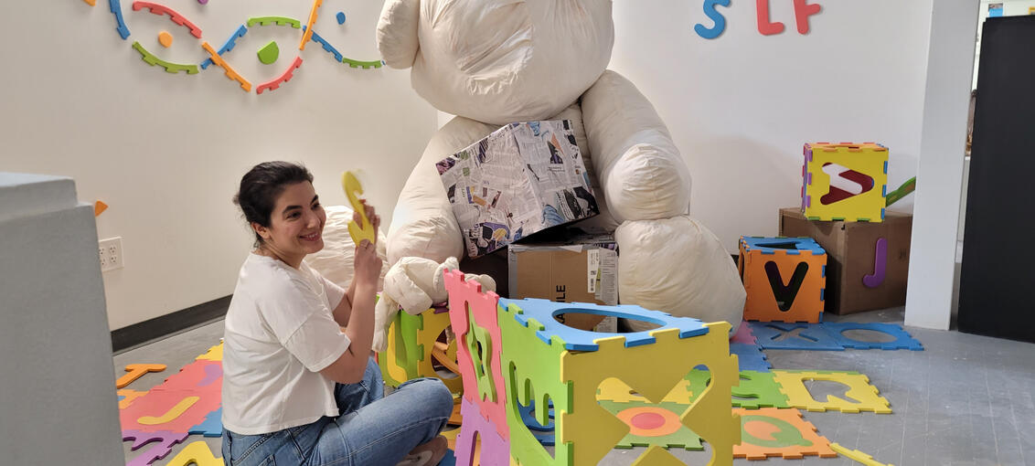 Detail Come, Join Me, Friend