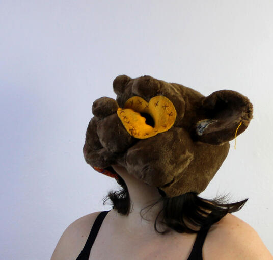 Detail Honey's Visage